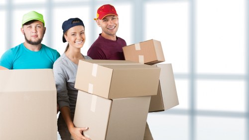 Efficient apartment relocation in Merton with safe transport and unloading