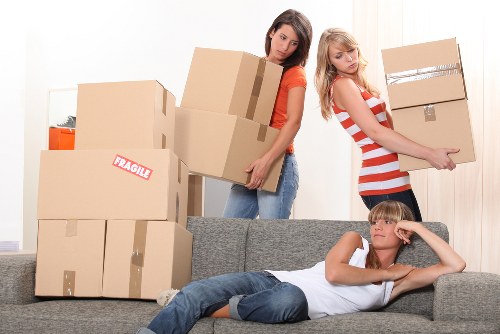 Reliable man and van Merton transport for everyday relocation