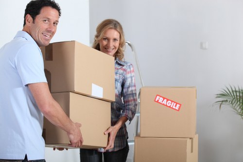 Customer booking and quotation process for removals service